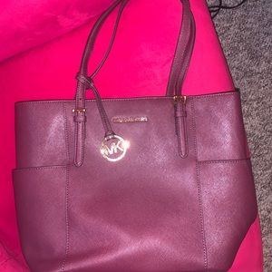 Michael Kors tote
